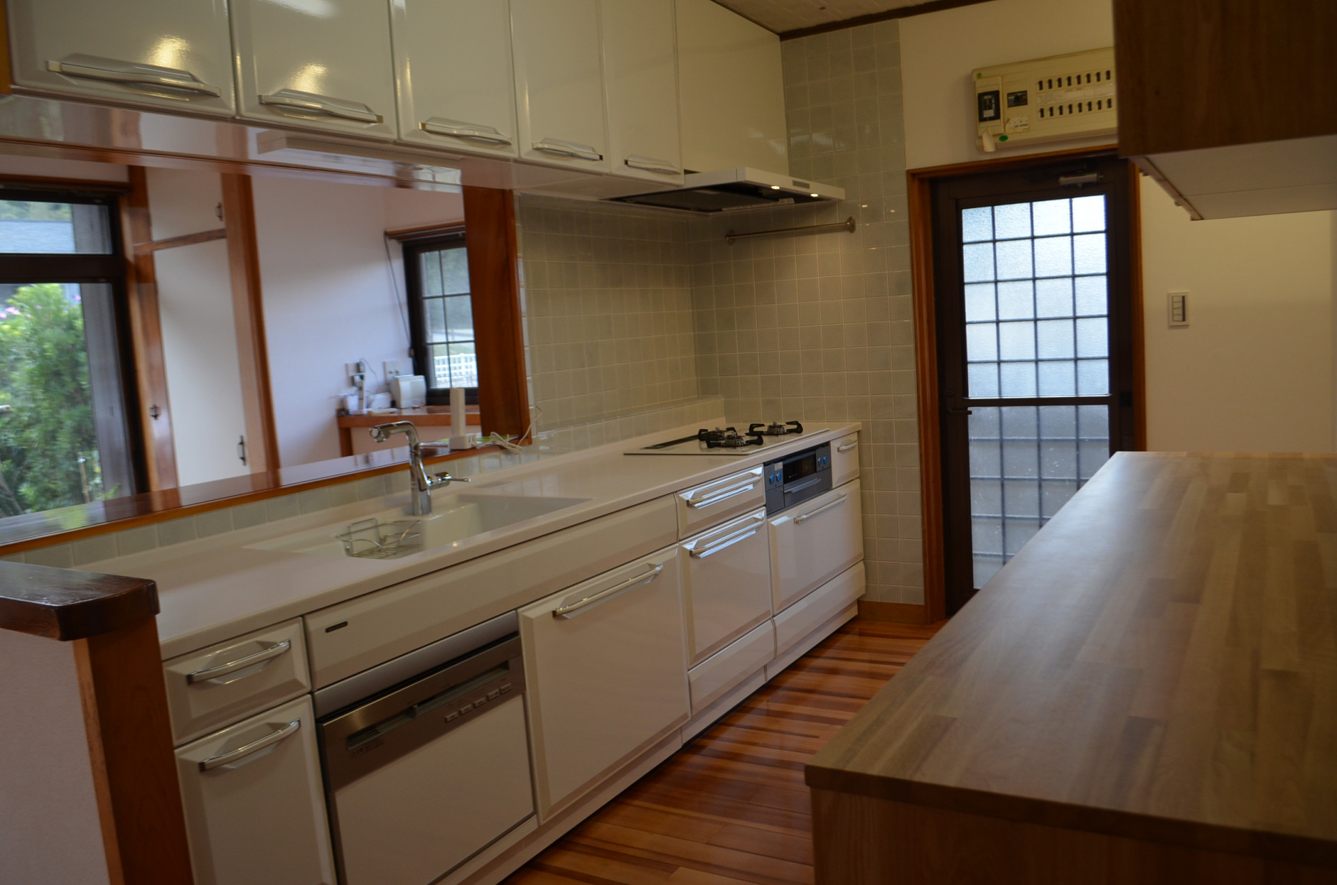 新城市日吉Ａ様邸　ＬＤＫリモデル工事